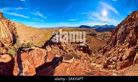 Red Rock Canyon Wüstenpanorama vom erhöhten Aussichtspunkt Stockfoto