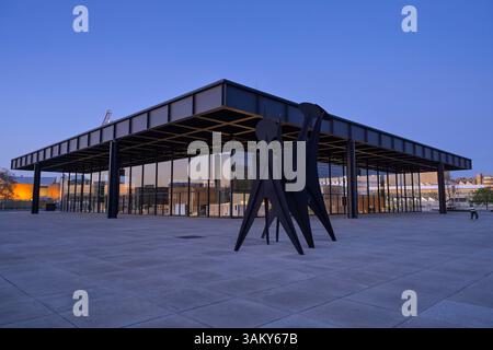 Neue Nationalgalerie, Kulturforum, Potsdamer Straße, Tiergarten, Mitte, Berlin, Deutschland *** Neue Nationalgalerie, Kulturforum, Potsdamer Straße, Tiergarten, Mitte, Berlin, Deutschland Stockfoto