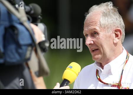 4. April 2014: Manama, BAHRAIN, BAHRAIN – Team Red Bull Racing, Dr. Helmut MARKO. BAHRAIN – MANAMA, Shakir Circuit – 04/04/2014 – Formel 1, F1, Formel 1 – Bild zur Gebührenpflicht (Bild: © David McIntyre/ZUMAPRESS.com) Stockfoto