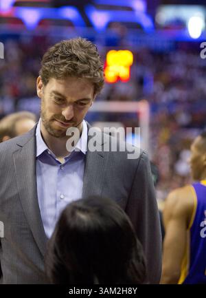 April 2014 – Los Angeles, Kalifornien, USA S - Pau Gasol von den Los Angeles Lakers während des Spiels zwischen den Los Angeles Clippers und den Los Angeles Lakers im Staples Center am Sonntag, den 6. April 2014 in Los Angeles, Kalifornien. Clippers besiegen Lakers 120-97. (Bild: © Prensa Internacional/ZUMAPRESS.com) Stockfoto
