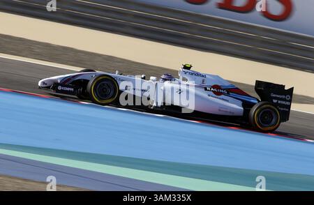 April 2014 - Manama, BAHRAIN, BAHRAIN - Valtteri BOTTAS, FIN, . Team Williams Martini Racing, Williams FW36, Mercedes-Benz PU106A Hybrid, . BAHRAIN – MANAMA, Shakir Circuit – 05/04/2014 – Formel 1, F1, Formel 1 – Bild zur Gebührenpflicht (Bild: © David McIntyre/ZUMAPRESS.com) Stockfoto