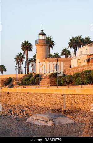 Der alte Leuchtturm in Porto, Spanien, Almeria. Stockfoto