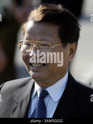 20. November 2004 - USA - KRT WORLD NEWS STAND ALONE PHOTO SLUGGED: LUONG KRT FOTO VON HELEN HUGHES/KRT (12. April) Vietnams Präsident Tran Duc Luong auf dem APEC Forum in Santiago, Chile, 20. November 2004. (lde) 2005 (Bild: © Helen Hughes/mct/ZUMAPRESS.com) Stockfoto