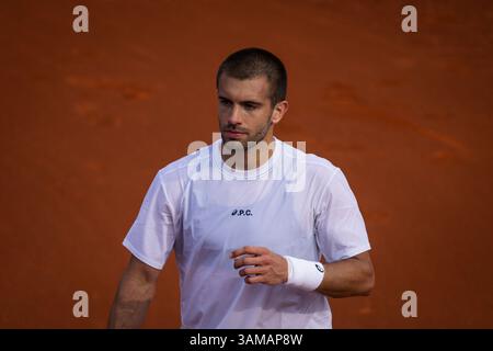 Barcelona, Spanien. April 2025. Borna Coric aus Kroatien während ihres Spiels am zweiten Tag der Barcelona Open Banc Sabadell im Real Club de Tenis Barcelona, Spanien (Judit Cartiel/SPP) Credit: SPP Sport Press Photo. /Alamy Live News Credit: SPP Sport Press Photo. /Alamy Live News Stockfoto