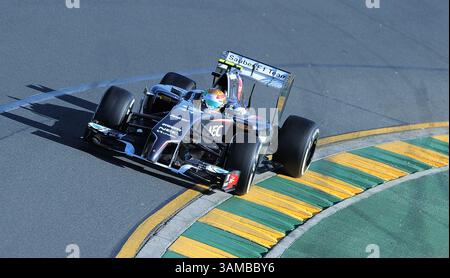 14. März 2014 – Melbourne, Victoria, Australien – während des zweiten Trainingstages am zweiten Tag des Formel-1-Grand Prix 2014 in Melbourne, Australien. (Kreditbild: © Theo Karanikos/ZUMAPRESS.com) Stockfoto