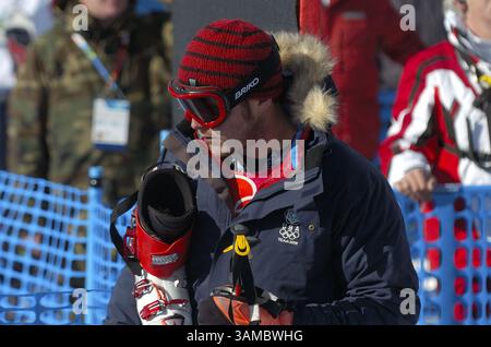 20. Februar 2006: Sestriere, Italien - Bode Miller (USA) nach seinem zweiten Lauf im Riesenslalom der Männer in Sestriere Colle während der Olympischen Winterspiele 2006 in Turin. Februar 2006. (Kreditbild: © Troy Wayryen/ZUMAPRESS.com) Stockfoto
