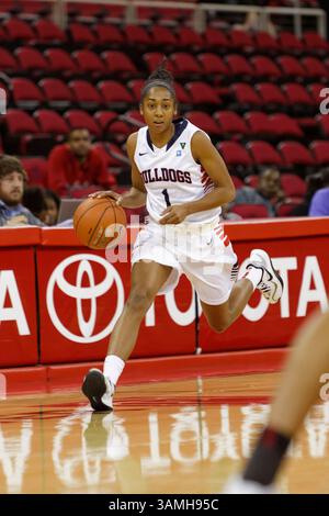 25. Jan. 2014 - Fresno, CS, USA - 25. Januar 2014 Fresno, CA - Fresno State Guard Raven Fox im Spiel zwischen den Rebellen der University of Nevada Las Vegas und den Fresno State Bulldogs im Save Mart Center in Fresno, CA. Fresno State gewann das Spiel 70 zu 52.(Credit Image: © Phil Hawkins/Cal Sport Media/ZUMAPRESS.com) Stockfoto