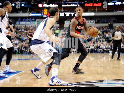 18. Januar 2014: Portland Trail Blazers Point Guard Damian Lillard #0 während eines NBA-Spiels zwischen den Portland Trail Blazers und den Dallas Mavericks im American Airlines Center in Dallas besiegte TX Portland Dallas 127–111(Credit Image: © Albert Pena/Cal Sport Media/ZUMAPRESS.com) Stockfoto