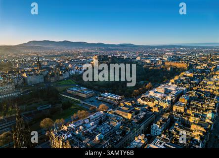 Luftaufnahme von Edinburgh Castle, Edinburgh, Schottland, Großbritannien. Stockfoto