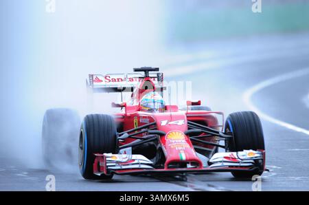 15. März 2014 – Melbourne, Victoria, Australien – Fernando Alonso (ESP) von Scuderia Ferrari, der während des Qualifyings am dritten Tag des Formel-1-Grand Prix 2014 in Australien einen Ferrari 059/3 fuhr. (Kreditbild: © Theo Karanikos/ZUMAPRESS.com) Stockfoto