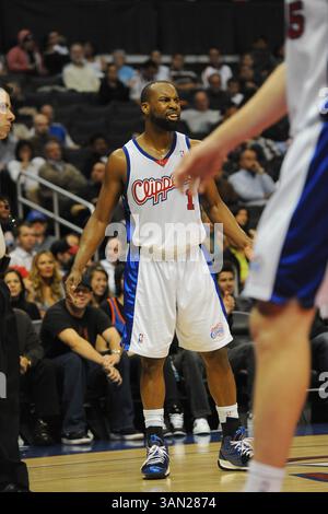 NBA: 4. April 2010: Clippers #1 Baron Davis. New York Knicks d Los Angeles Clippers. (Bild: © Jayne Oncea/Cal Sport Media/ZUMApress.com) Stockfoto