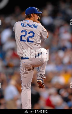 7. April 2010: Clayton Kershaw #22 beim Spiel Pittsburgh Pirates vs Los Angeles Dodgers im PNC Field in Pittsburgh. Fotograf Jason Pohuski/Cal Sport Media (Foto: © Jason Pohuski/Cal Sport Media/ZUMApress.com) Stockfoto