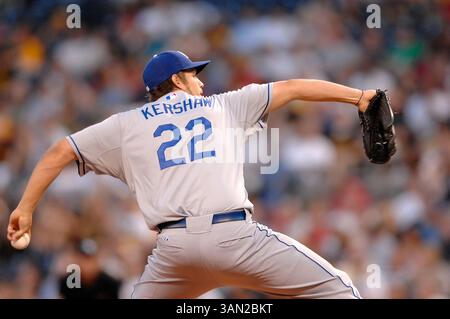 7. April 2010: Clayton Kershaw #22 beim Spiel Pittsburgh Pirates vs Los Angeles Dodgers im PNC Field in Pittsburgh. Fotograf Jason Pohuski/Cal Sport Media (Foto: © Jason Pohuski/Cal Sport Media/ZUMApress.com) Stockfoto
