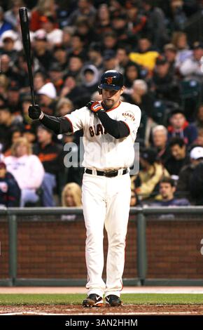 10. April 2010: Der erste Baseman der San Francisco Giants Aubrey Huff #17 in Aktion während des National League Spiels zwischen den San Francisco Giants und den Atlanta Braves. Atlanta besiegte San Francisco mit 7:2. San Francisco, Kalifornien. (Bild: © David Godinez/Cal Sport Media/ZUMApress.com) Stockfoto