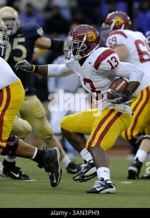29. September 2007: Stafon Johnson, der mit dem Schwanz-Back #13 von USC Stafon Johnson, spielt in der zweiten Halbzeit gegen die University of Washington Huskies in Seattle, WA...USC 27, UW 24...Steve Kajihiro/CSM (Credit Image: © Steve Kajihiro/Cal Sport Media) Stockfoto