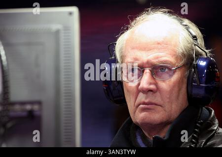 Dr. Helmut Marko (AUT) Red Bull Motorsport Consultant...Formel 1 Testing, Tag 2, Barcelona, Spanien, 18. November 2008. Stockfoto