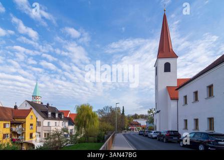 city wall, church Hofkirche, church Christuskirche right Neumarkt in der Oberpfalz Oberpfalz, Upper Palatinate Bayern, Bavaria Germany Stockfoto