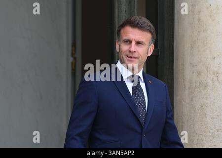 Paris, Frankreich. April 2025. Der Präsident der Republik, Emmanuel Macron, empfing am 14. April 2025 den Präsidenten der autonomen Region Irakisch-Kurdistan, Netchirvan Barzani, zu einem Arbeitsessen im Elysee-Palast. - 14/04/2025 - Frankreich/Ile-de-France (Region)/Paris - Julien Mattia/Le Pictorium Credit: LE PICTORIUM/Alamy Live News Stockfoto
