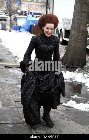 2. März 2010: New York, New York, Vereinigte Staaten – BESETZUNG.am Set von „The Sorcerer's Apprentice“.am Broadway und w.155st New York City . Fotos von - Fotos,INCÂ ©2010.K63734JBB(Kreditbild: © John Barrett/Globe Photos/ZUMApress.com) Stockfoto