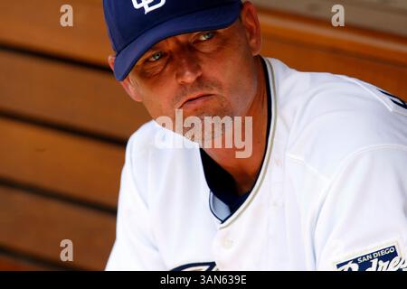 19. August 2007: Der Pitcher Trevor Hoffman #51 der San Diego Padres macht eine Pause im Dugout, nachdem er sich seinen dreißigsten Sieg gegen die Houston Astos im Petco Park in San Diego, Kalifornien, verdient hatte. Die Padres besiegten die Astros mit 5:3. (Bild: © Jody Gomez/Cal Sport Media) Stockfoto