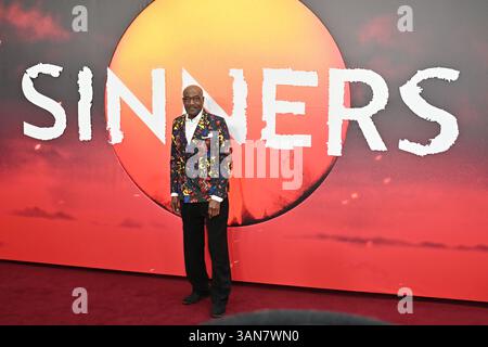 London, Großbritannien. April 2025. Delroy Lindo bei der European Premiere of Sinners am Cineworld Leicester Square. Quelle: Nils Jorgensen/Alamy Live News Stockfoto