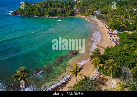 Sri Lanka, südliche Provinz, Dikwella Bezirk, aus der Vogelperspektive auf Hiriketiya Beach Stockfoto