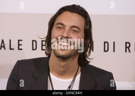 26. Oktober 2008: Rom, Rom, Italien: Schauspieler JACK HUSTON während des Fotoaufrufs „der Garten Eden“ beim Internationalen Filmfestival in Rom 2008. (Kreditbild: © Evandro Inetti/ZUMA Press) EINSCHRÄNKUNGEN: * Italy Rights OUT * Stockfoto