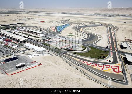 14. März 2010 - Sakhir, Bahrain - Luftaufnahme der Rennstrecke...Formel-1-Weltmeisterschaft, Rd 1, Bahrain Grand Prix, Rennen, Bahrain International Circuit. (Vermerk: © Sutton Motorsports/ZUMApress.com) Stockfoto