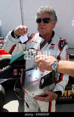 März 2010 - Sakhir, Bahrain - Mario Andretti (USA)...Formel-1-Weltmeisterschaft, Rd 1, Grand Prix von Bahrain, Renntag, Bahrain International Circuit. (Vermerk: © Sutton Motorsports/ZUMApress.com) Stockfoto