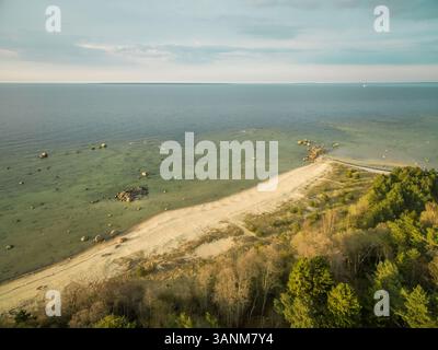 Luftaufnahme der ostsee und der estnischen Küste. Stockfoto