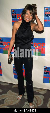 April 2000; Los Angeles, Kalifornien, USA; Schauspieler LISA RINNA beim 7. jährlichen Rennen zum Löschen von MS. Stockfoto