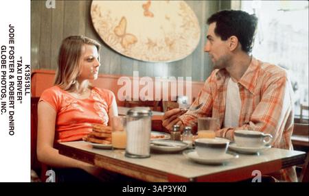 JANUAR 2011 - K13513LL.''TAXIFAHRER''. JODIE FOSTER UND ROBERT DENIRO. (Kreditbild: © Globe Photos/ZUMAPRESS.com) Stockfoto