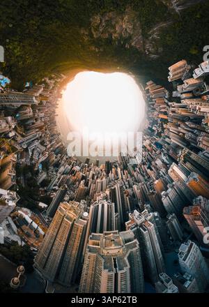 Luftaufnahme der Insel Hongkong im umgekehrten 360 Drohnen-Panorama Hongkong. Stockfoto