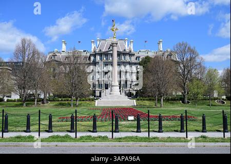 Das First Division Monument befindet sich im President's Park südlich von State Place Northwest, zwischen 17th Street Northwest und West Executive Avenue. Stockfoto