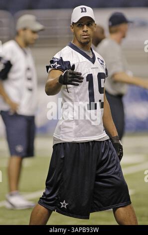 29. Juli 2011 – San Antonio, Texas, USA – Dallas Cowboys Wide Receiver Miles Austin erscheint während des Trainingslagers im Alamo Dome in San Antonio, Texas, Freitag, 29. Juli 2011. (Bild: © Paul Moseley/Fort Worth Star-Telegram/MCT/ZUMAPRESS.com) Stockfoto