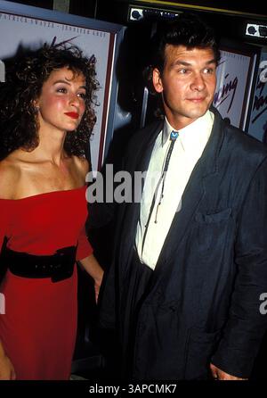 Januar 2011 - New York, New York, USA - F4357.1987. DIRTY DANCING PREMIERE. JENNIFER GREY PATRICK SWAYZE. (Bild: © John Barrett/Globe Photos/ZUMAPRESS.com) Stockfoto