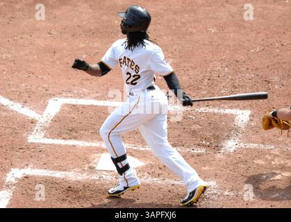 7. April 2011: Andrew McCutchen #22 in Aktion während des MLB-Spiels zwischen den Colorado Rockies und den Pittsburgh Pirates im PNC Park. (Bild: © Jason Pohuski/Cal Sport Media/ZUMAPRESS.com) Stockfoto
