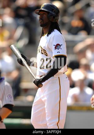 7. April 2011: Andrew McCutchen #22 in Aktion während des MLB-Spiels zwischen den Colorado Rockies und den Pittsburgh Pirates im PNC Park. (Bild: © Jason Pohuski/Cal Sport Media/ZUMAPRESS.com) Stockfoto
