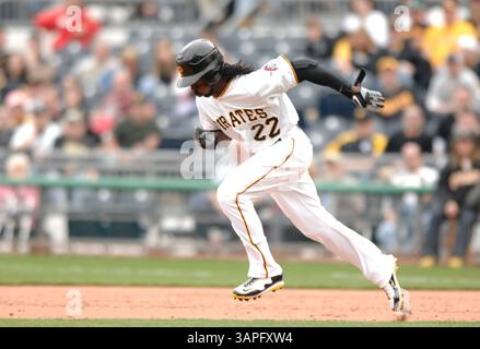 7. April 2011: Andrew McCutchen #22 in Aktion während des MLB-Spiels zwischen den Colorado Rockies und den Pittsburgh Pirates im PNC Park. (Bild: © Jason Pohuski/Cal Sport Media/ZUMAPRESS.com) Stockfoto