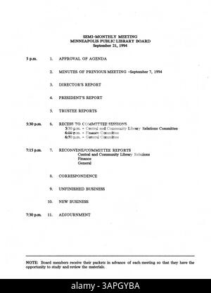 Das Sitzungsprotokoll des Minneapolis Public Library Board von 1994 enthält einen Überblick über den Betrieb der Bibliothek, die Finanzierungsentscheidungen und die Politik, die das Bibliothekssystem im Hennepin County betreffen, mit Schwerpunkt auf strategischem Wachstum und Verbesserungen der Dienstleistungen. Stockfoto