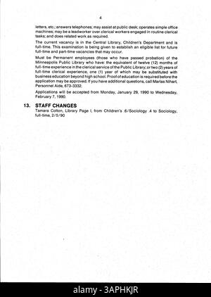 Das 1990 Minneapolis Public Library Official Bulletin ist eine wöchentliche Publikation für Mitarbeiter der Bibliothek, die Updates zu Aktivitäten, Richtlinien und Veranstaltungen der Bibliothek enthält. Stockfoto