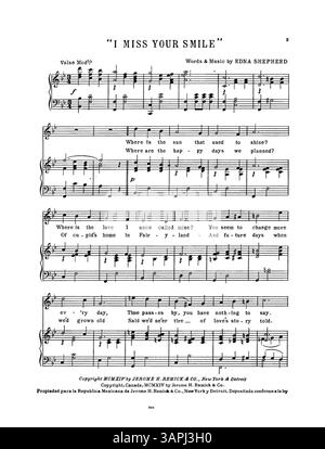 Dieses Notenblatt für „I Miss Your Smile“ enthält Werbung für „When IT's Night Time Down in Burgundy“, die musikalische Trends des frühen 20. Jahrhunderts und Vintage-Stil widerspiegelt. Stockfoto