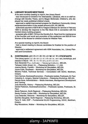 Die Ausgabe 1990 des offiziellen Bulletins der Minneapolis Public Library enthält wöchentliche Updates und wichtige Informationen für die Mitarbeiter der Bibliothek. Stockfoto