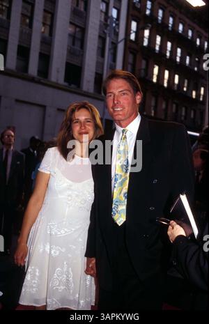 K1442PS.INDESCRETION ERÖFFNUNG 27.04.CHRISTOPHER REEVE UND EHEFRAU DANA. / FOTOS(Credit Image: © Paul Schmulbach/Globe Photos/ZUMAPRESS.com) Stockfoto