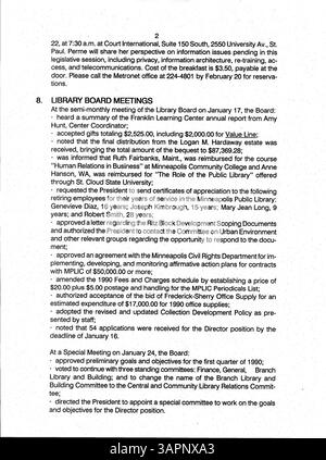 Das Minneapolis Public Library Official Bulletin aus dem Jahr 1990 ist eine wöchentliche Publikation, die das Bibliothekspersonal über die Aktivitäten und Richtlinien der Bibliothek informiert. Stockfoto