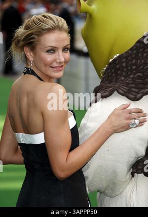 Dezember 2000 - London, UK - Cameron Diaz kommt im Shrek an die dritte britische Filmpremiere am Odeon Leicester Square London 06-11-2007... .K53448. SPOTLIGHT PRESSEFOTOS (Foto: © Globe Photos/ZUMAPRESS.com) Stockfoto