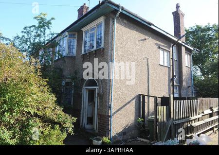 Juli 2011 - Wallasey, Merseyside, Vereinigtes Königreich - Allgemeine Ansicht des Hauses von Jasmine und OLIVE MADDOCK, an der Saltburn Road in Wallasey Liverpool. Jasmine wurde beschuldigt, keine Beerdigung für ihre Großmutter Olive Maddock organisiert zu haben und ihre Leiche im Haus zu verrotten, während sie ihre staatliche Rente beansprucht. Jasmine hat sich heute vor dem Liverpool Crown Court schuldig bekannt. (Kreditbild: © Mercury Press/ZUMAPRESS.com) Stockfoto