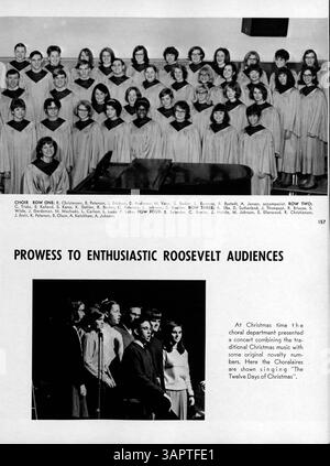 Das Sagamore '66 Yearbook dokumentiert das Schuljahr 1965-1966 an der Roosevelt High School und beleuchtet das Studentenleben, die Vereine, die Leichtathletik und bedeutende afroamerikanische Geschichtsbeiträge innerhalb der Gemeinde. Stockfoto
