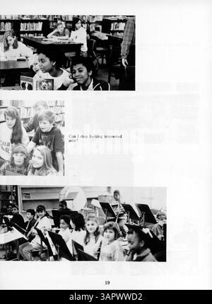 Dieses Jahrbuch 1988 von Anwatin Jr. High zeigt die Schüler, Lehrer und Veranstaltungen aus dem Schuljahr 1987-1988 und bietet eine Momentaufnahme der pädagogischen Erfahrungen während dieser Zeit. Stockfoto