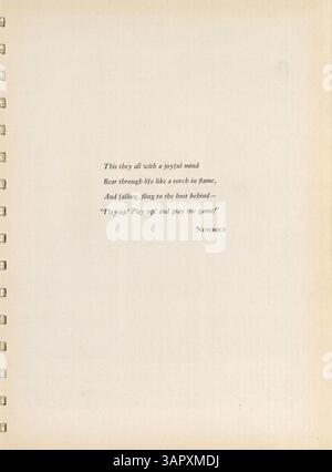 Das Jahrbuch „Cardinal“ der Marshall High School, 1940, bietet eine umfassende historische Aufzeichnung von Schülern, Lehrern, Vereinen, Leichtathletik und anderen wichtigen Ereignissen aus dem Schuljahr 1939-1940 und beleuchtet das Schulleben in dieser Zeit. Stockfoto
